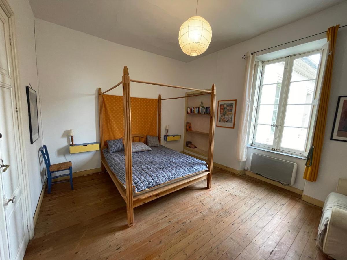 Grosse Ferienwohnung Am Canal Du Midi Mit Dachterrrasse Homps  Exterior foto