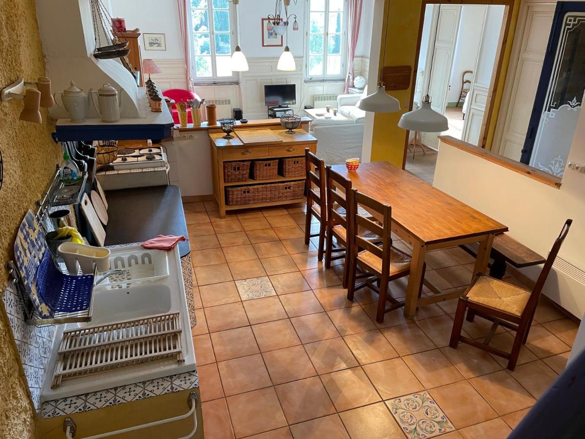Grosse Ferienwohnung Am Canal Du Midi Mit Dachterrrasse Homps  Exterior foto